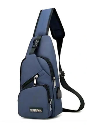 Bolsa Masculina com carregador USB mensageiro B4